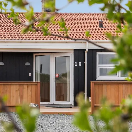 Cozy In Hjorring With Sauna Vakantiehuis Hjørring