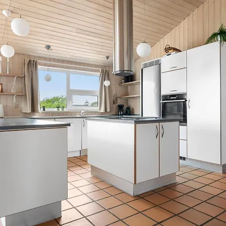 Cozy In Hjorring With Sauna Vakantiehuis *