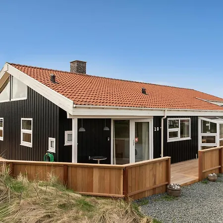 Cozy In Hjorring With Sauna Casa de Férias Hjørring