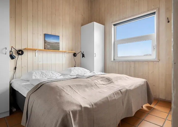 Cozy In With Sauna 度假居